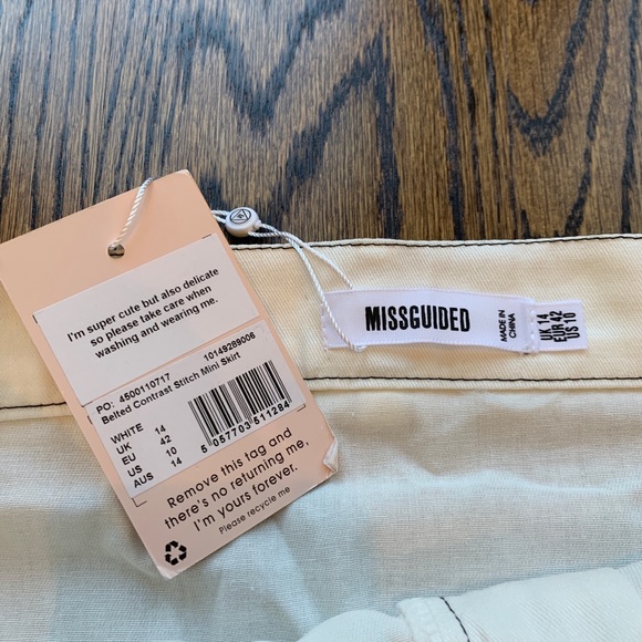 white denim mini skirt with contrast stitching - Picture 2 of 4